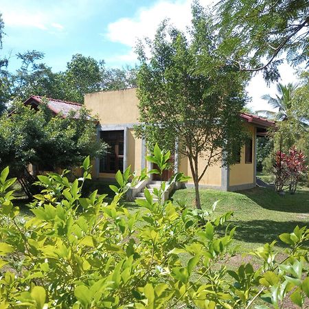 Villa De Lagoon View 탕갈레 외부 사진