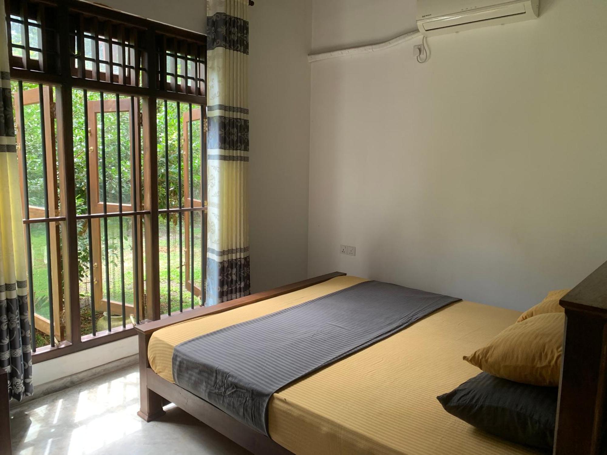 Villa De Lagoon View 탕갈레 외부 사진