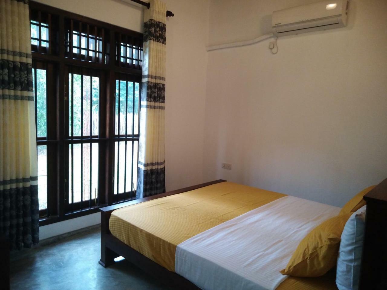 Villa De Lagoon View 탕갈레 외부 사진